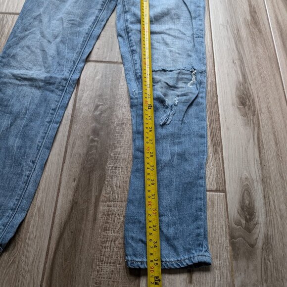 GAP Denim Best Girlfriend Women’s Jeans Size 27 Distressed Light Wash - Picture 5 of 5